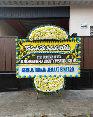 Papan Bunga Duka di Blang Pidie